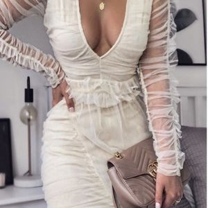 I SAW IT FIRST, white plunge ruched mini dress. NWT, size 6